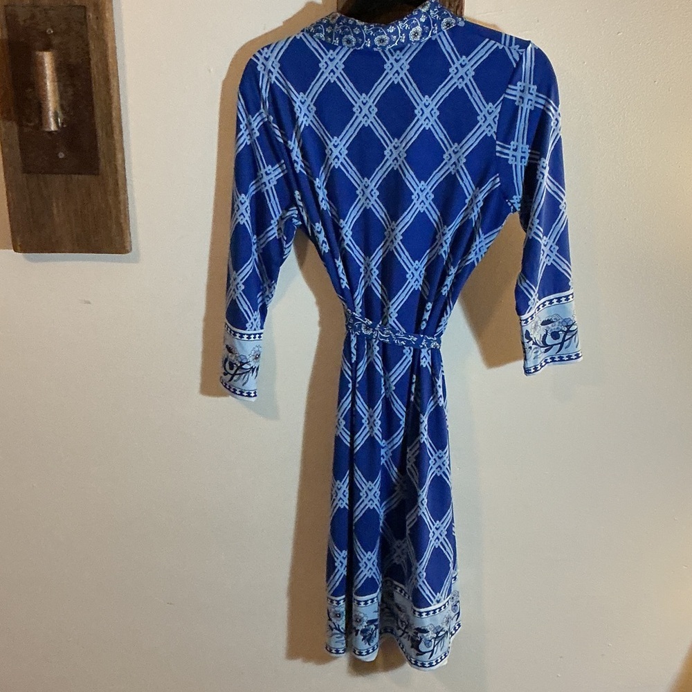 C. Wonder Blue Floral Patterned Dress - Picture 3 of 6